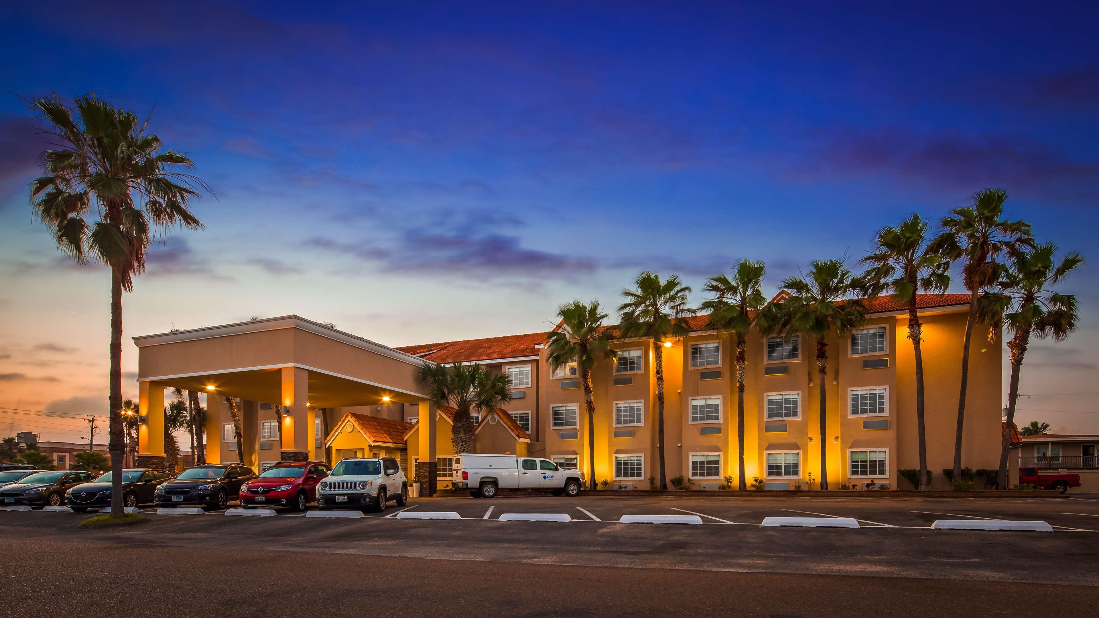 סאות' פאדרה איילנד Best Western Beachside Inn מראה חיצוני תמונה
