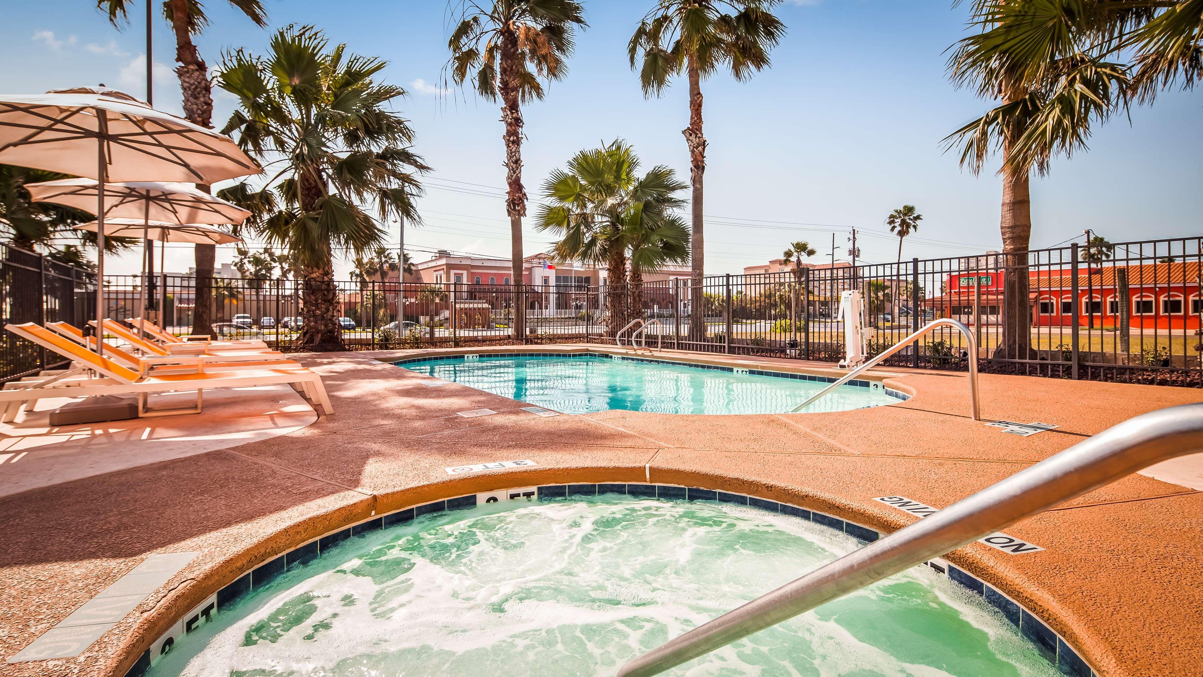 סאות' פאדרה איילנד Best Western Beachside Inn מראה חיצוני תמונה