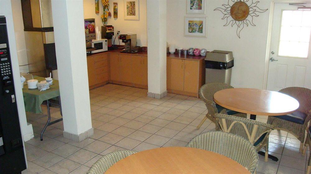 סאות' פאדרה איילנד Best Western Beachside Inn מסעדה תמונה